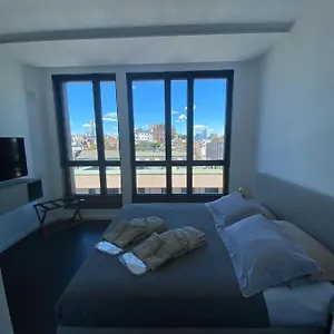 Number House - Number 11 İtalya
