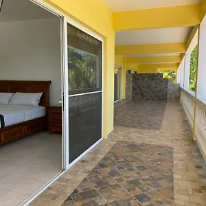 Spring Garden Mobay Jamaika